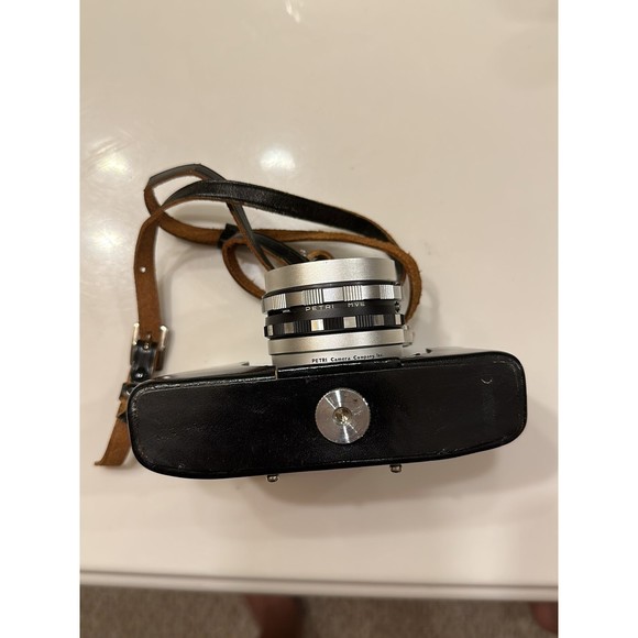 PETRI 7S - Vintage 35mm Film Camera made in Japan in 60's/ Rangefinder Camera/Ci - Picture 5 of 10